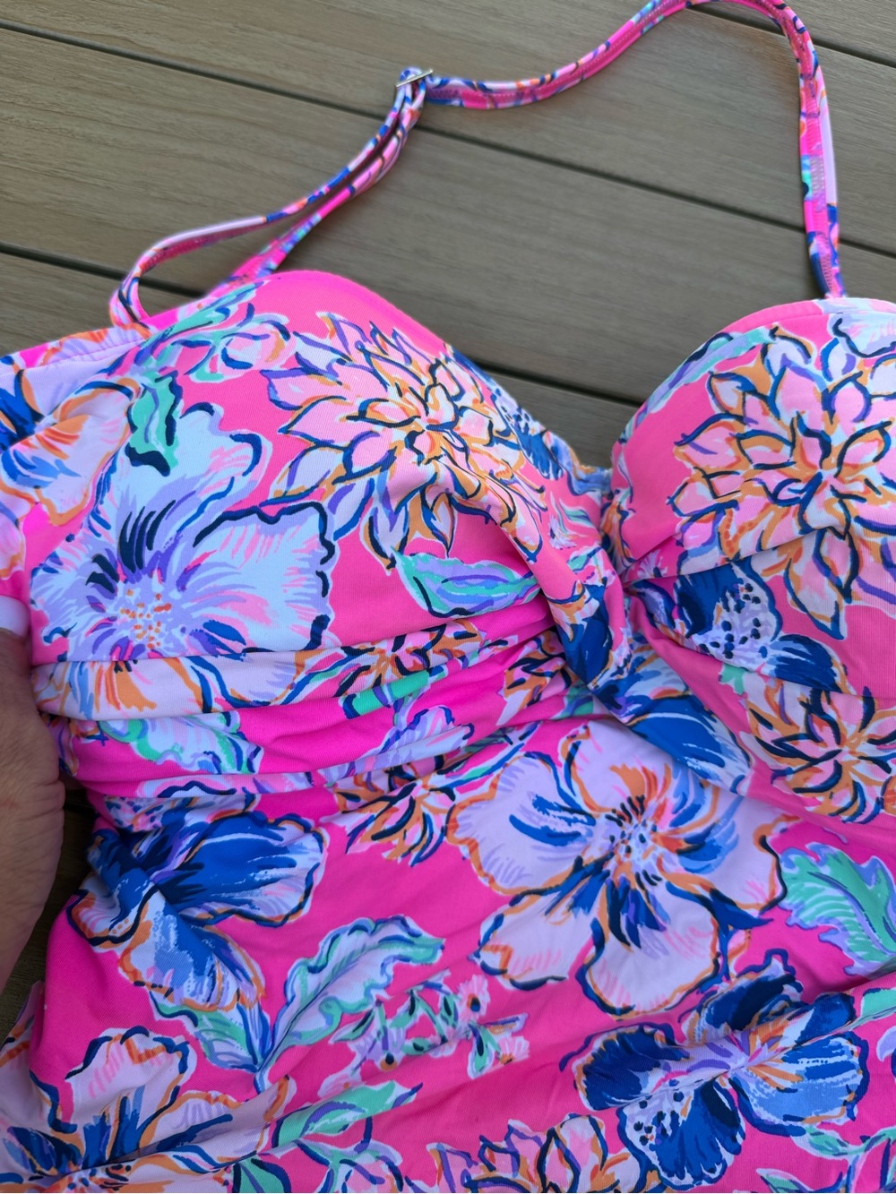 Lilly Pulitzer Flamenco One-piece swimsuit in Pink Isle Last Bud Not Least. 14 - Picture 3 of 6
